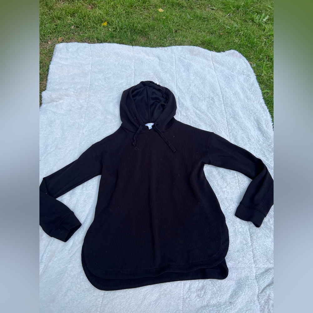 Size M time and true shirt